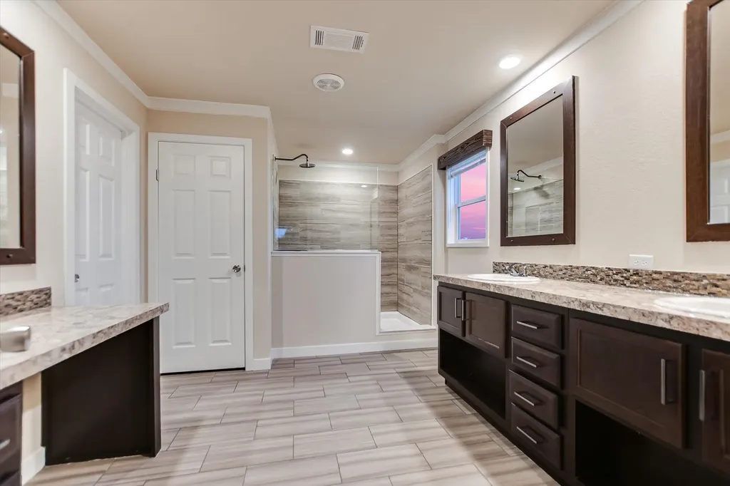 202 Lazy River Lane Elgin TX 78621