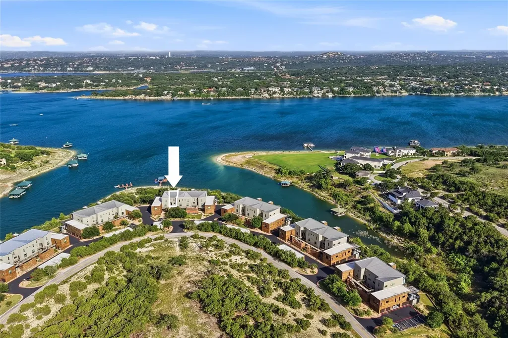 1101 Ivean Pearson Road Lago Vista TX 78645