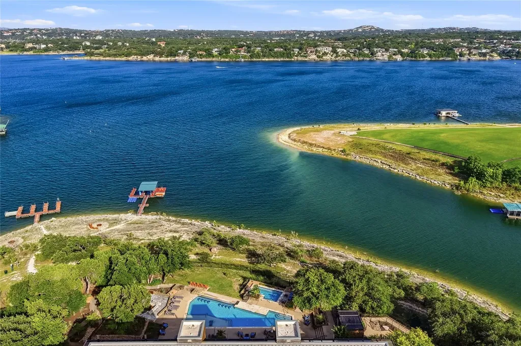 1101 Ivean Pearson Road Lago Vista TX 78645