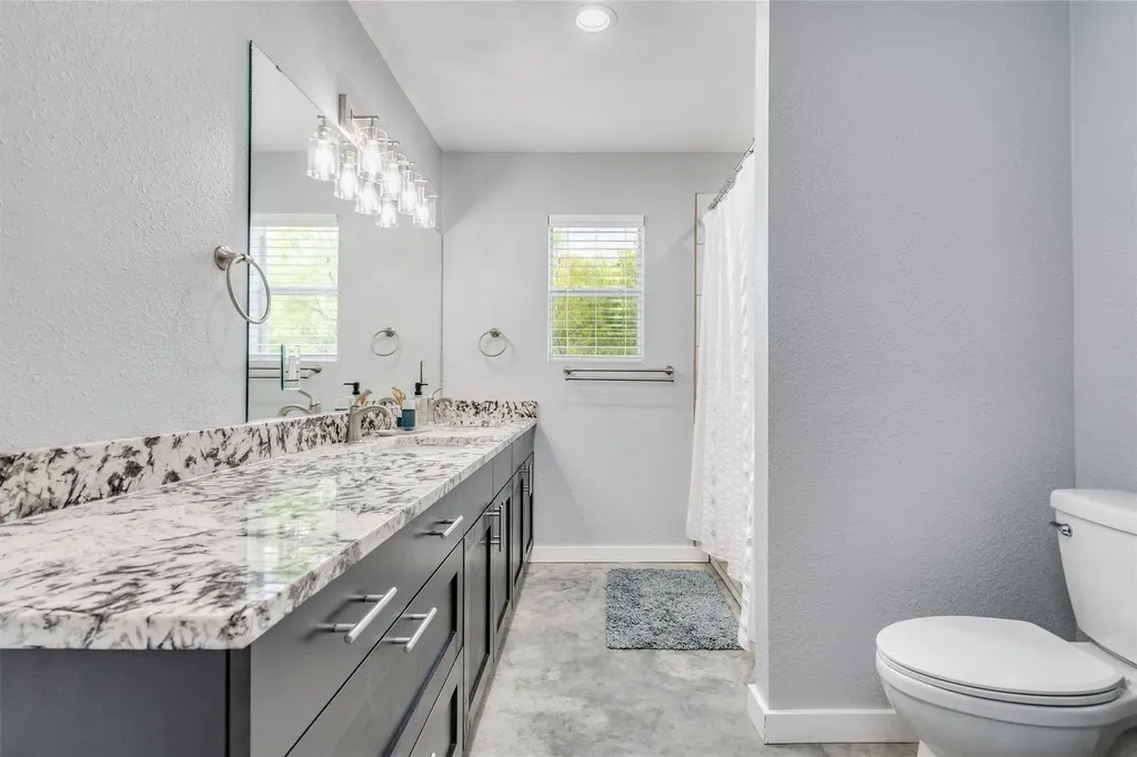 4001 Barth Road Lockhart TX 78644