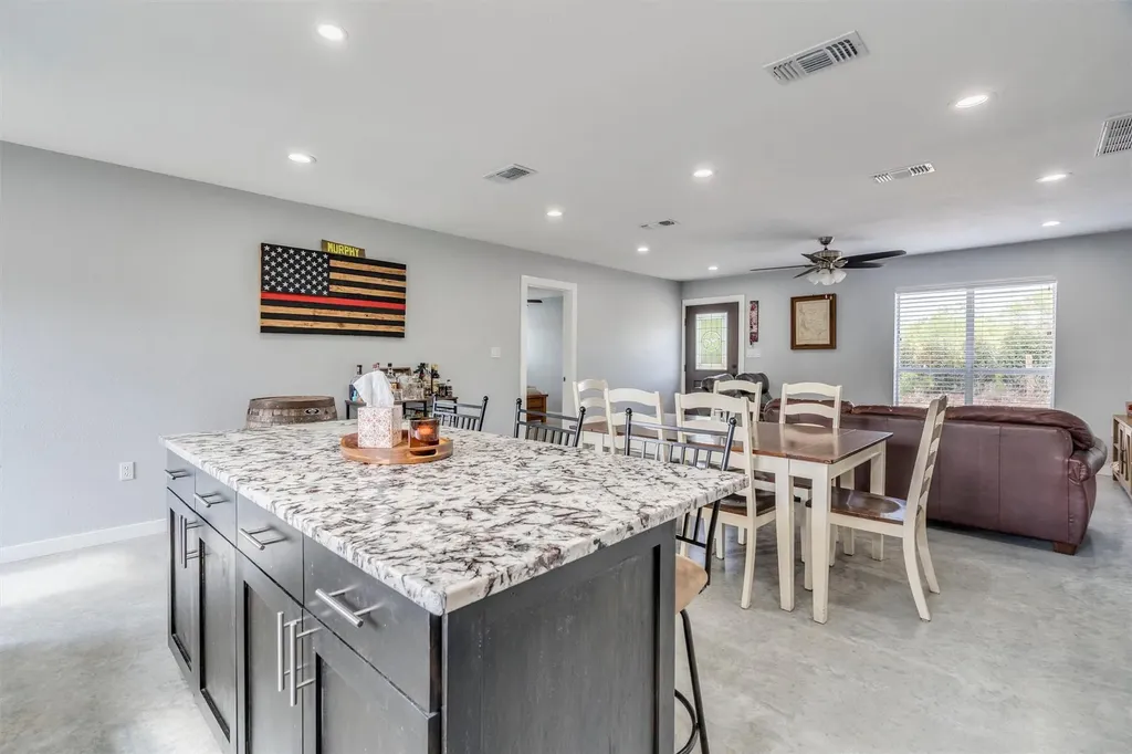 4001 Barth Road Lockhart TX 78644