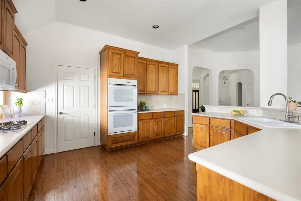 7220 Fabion Drive Austin TX 78759