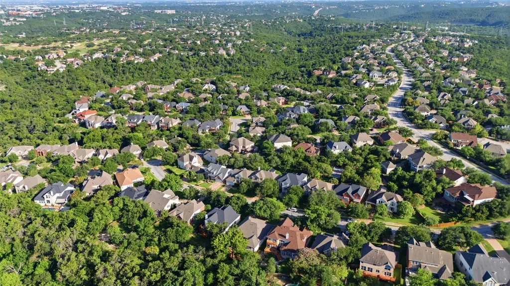7220 Fabion Drive Austin TX 78759