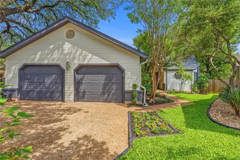7413 Lakewood Drive Austin TX 78750