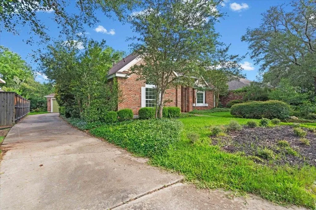 3201 Sesbania Drive Austin TX 78748