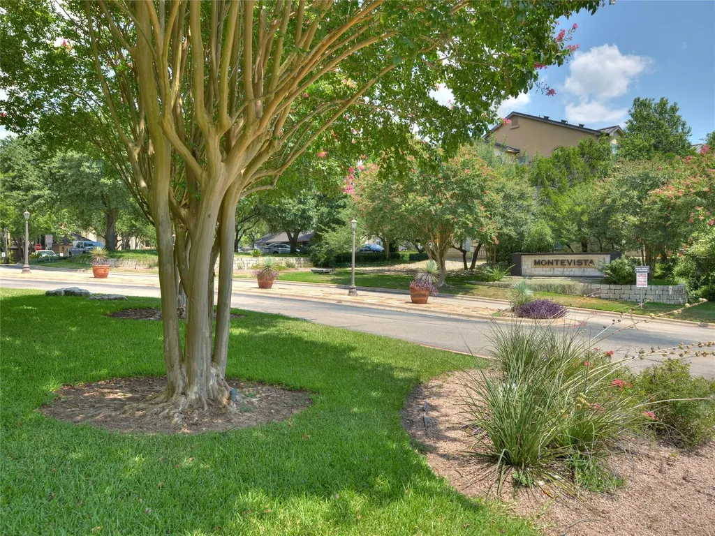 6000 Shepherd Mountain Cove Austin TX 78730