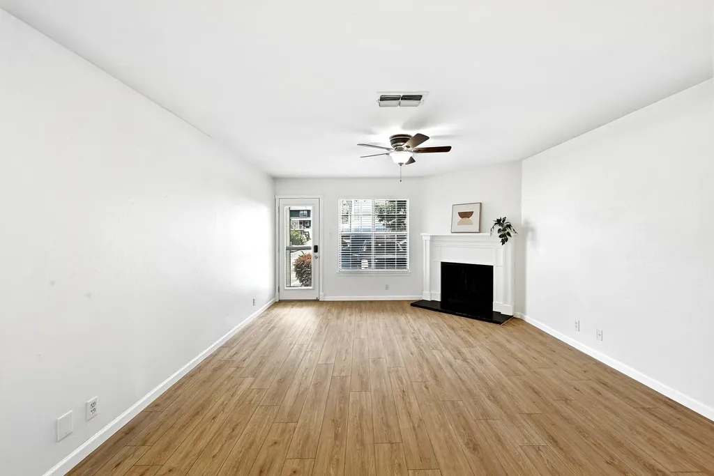 2215 Post Road Austin TX 78704