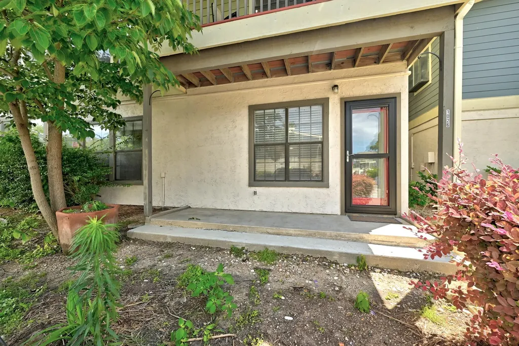 2215 Post Road Austin TX 78704
