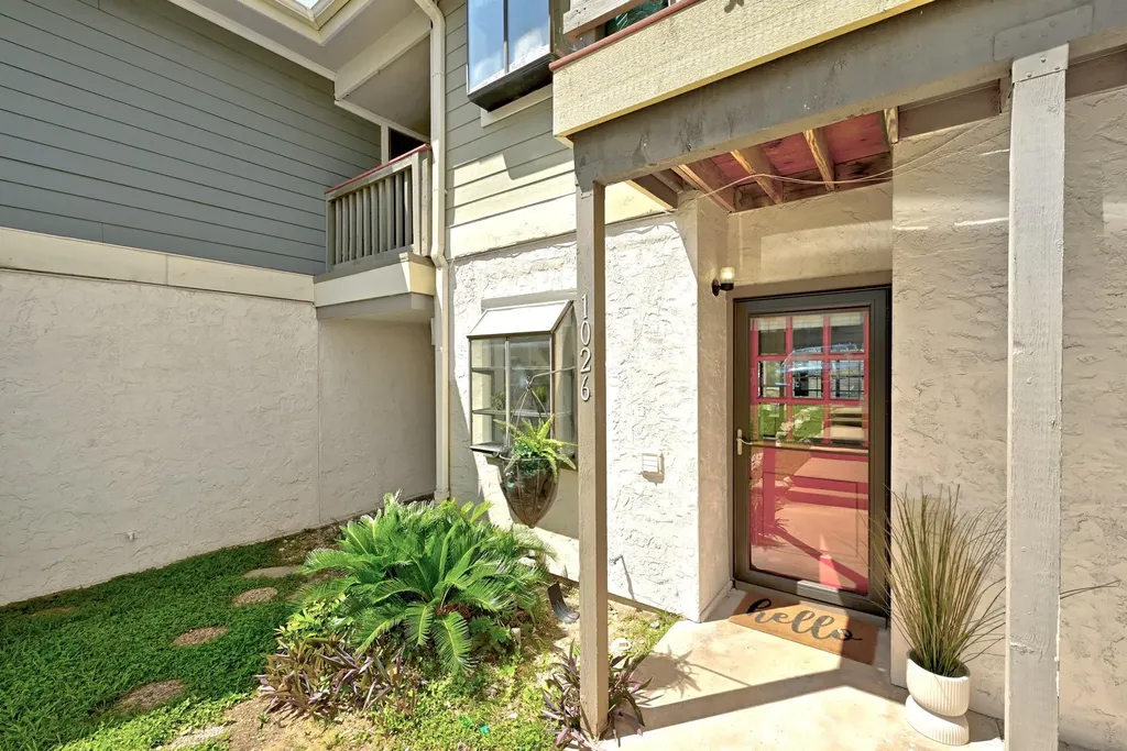 2215 Post Road Austin TX 78704