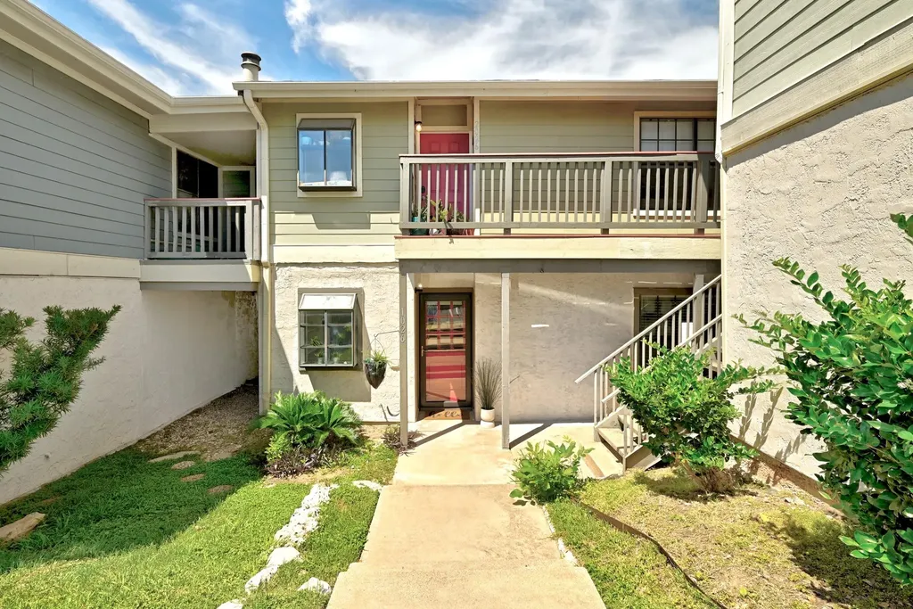 2215 Post Road Austin TX 78704