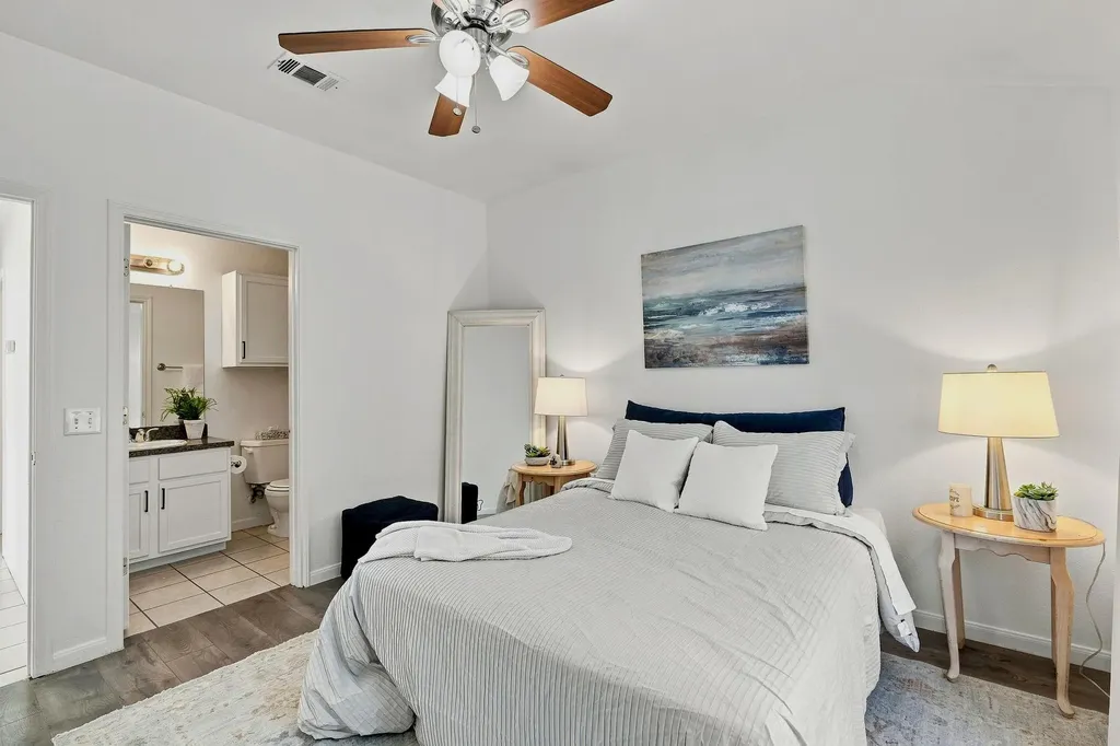 1017 Drovers Cove Georgetown TX 78626