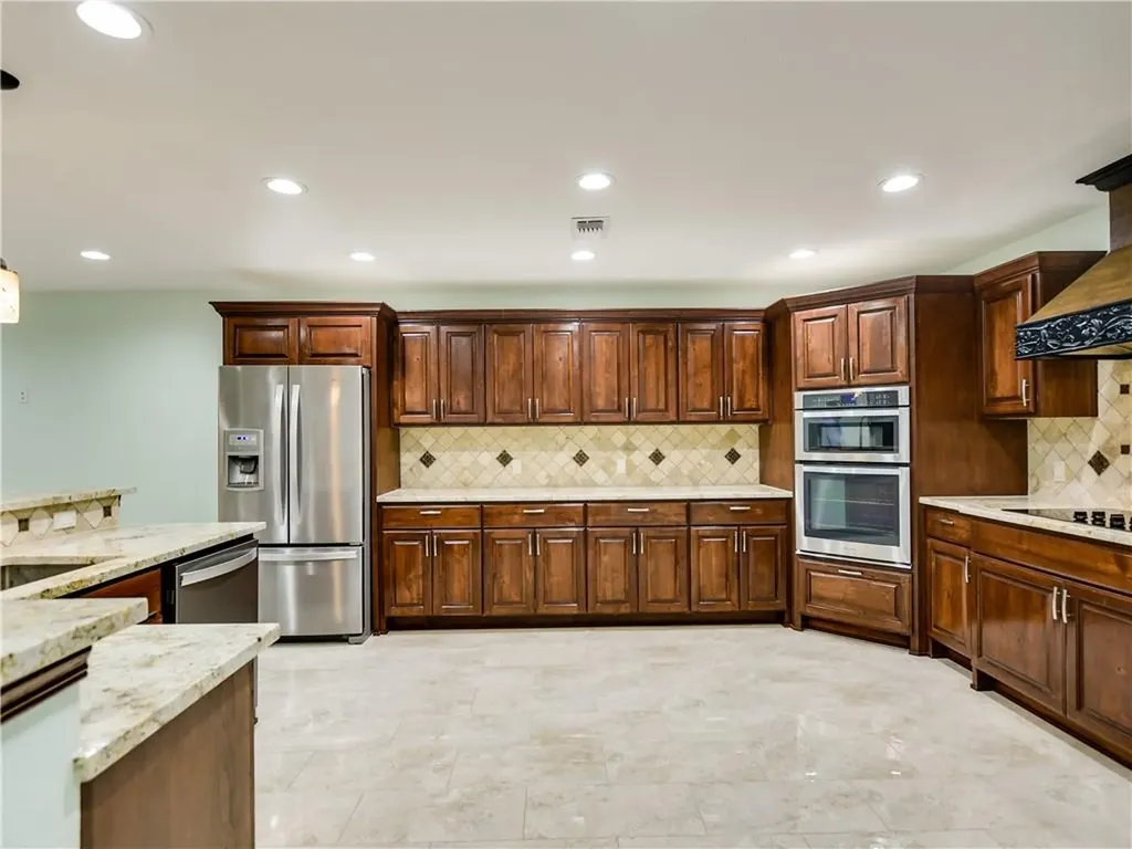17904 Crystal Cove Jonestown TX 78645