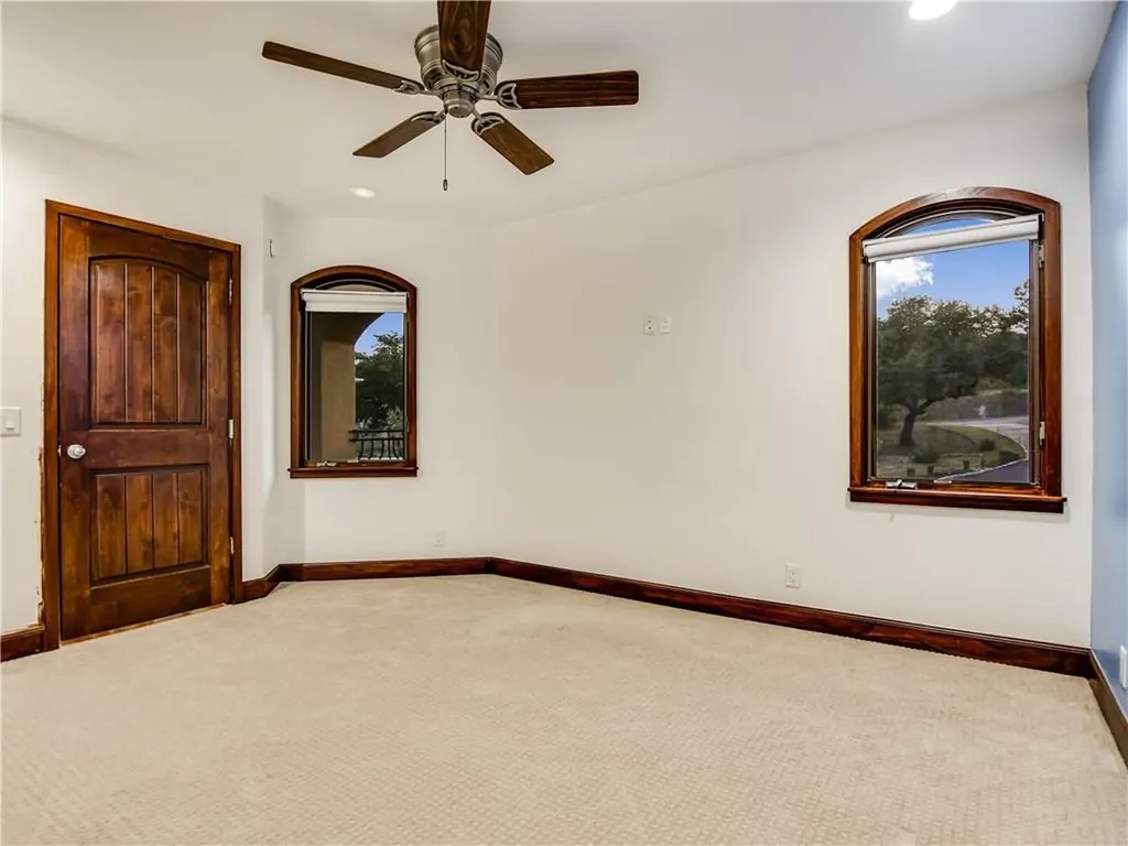 17904 Crystal Cove Jonestown TX 78645
