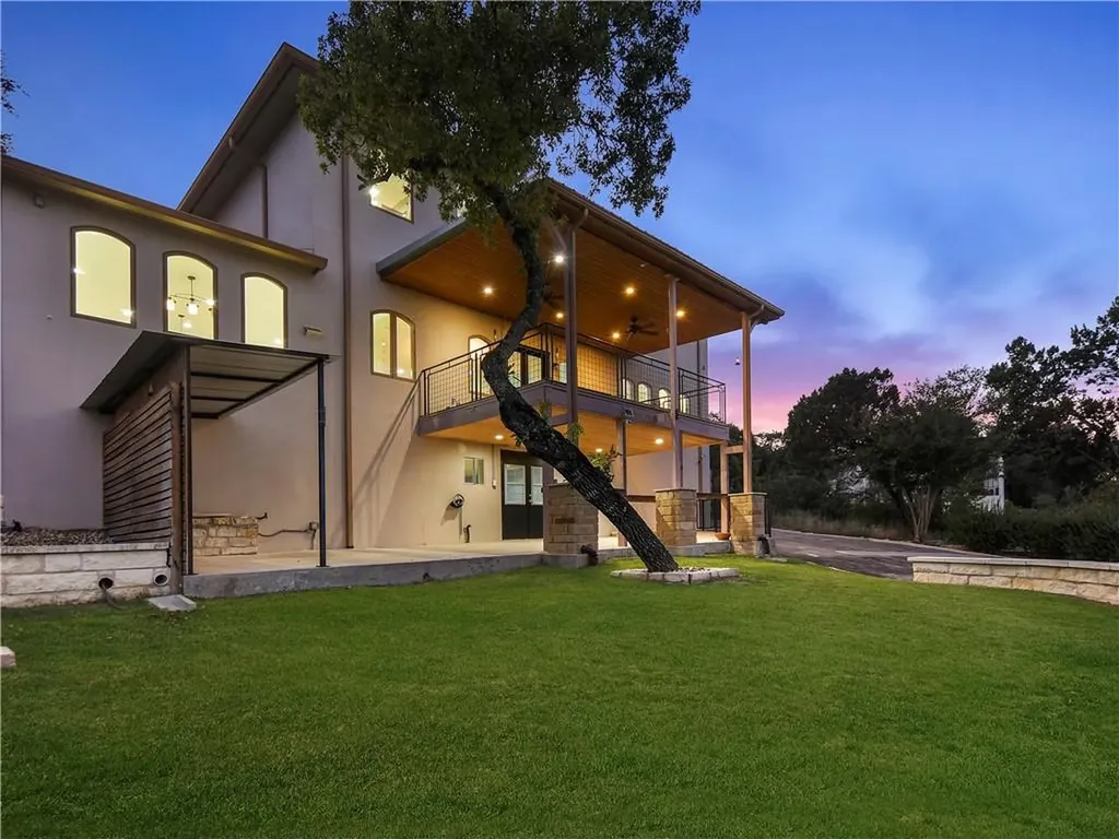 17904 Crystal Cove Jonestown TX 78645