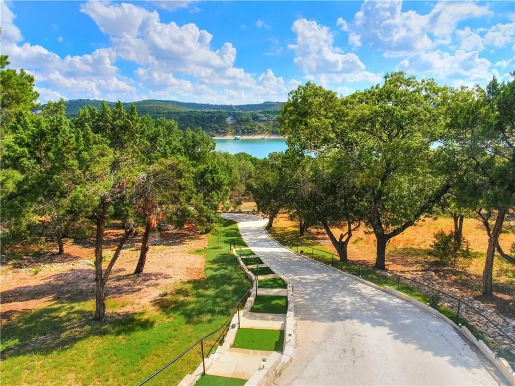 17904 Crystal Cove Jonestown TX 78645