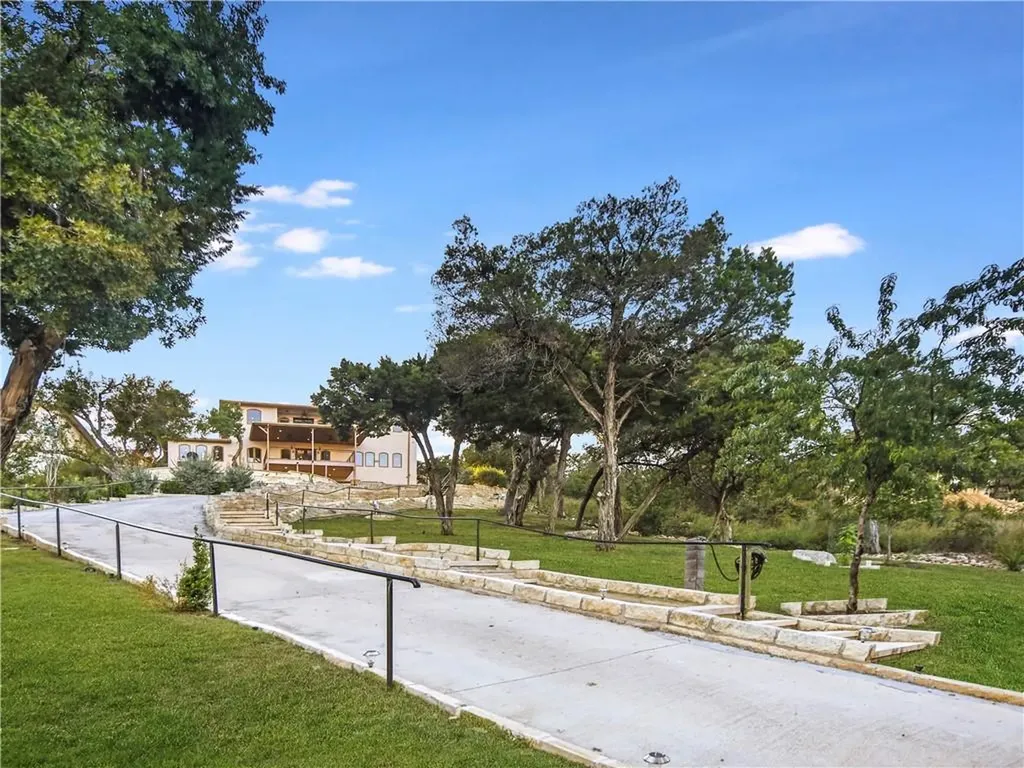 17904 Crystal Cove Jonestown TX 78645