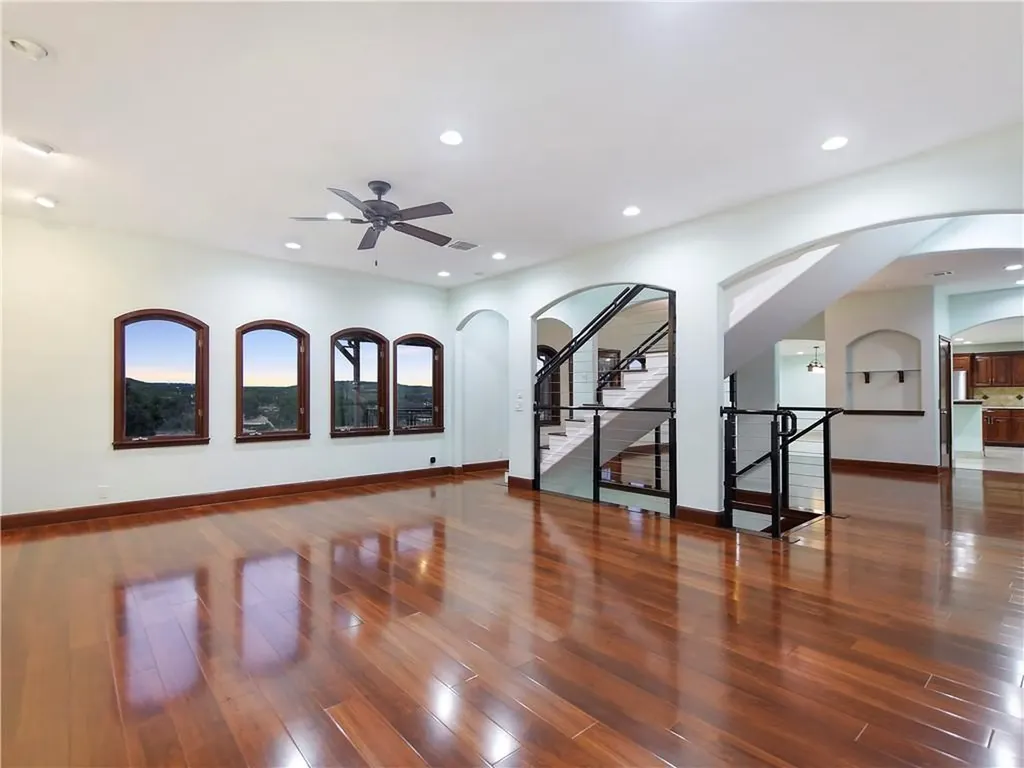 17904 Crystal Cove Jonestown TX 78645