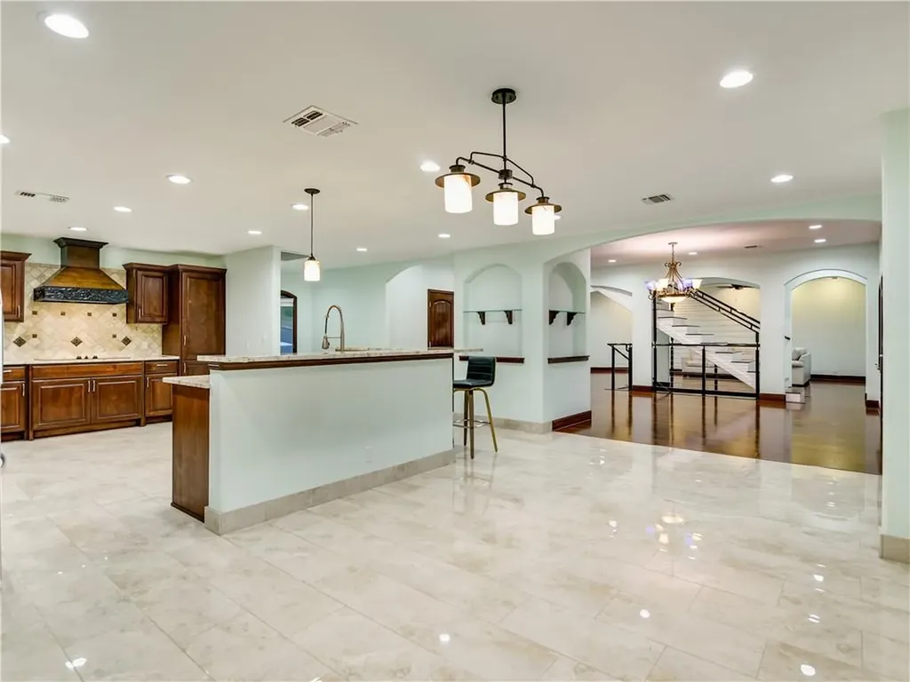 17904 Crystal Cove Jonestown TX 78645