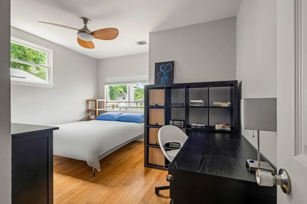2202 Garden Street Austin TX 78702