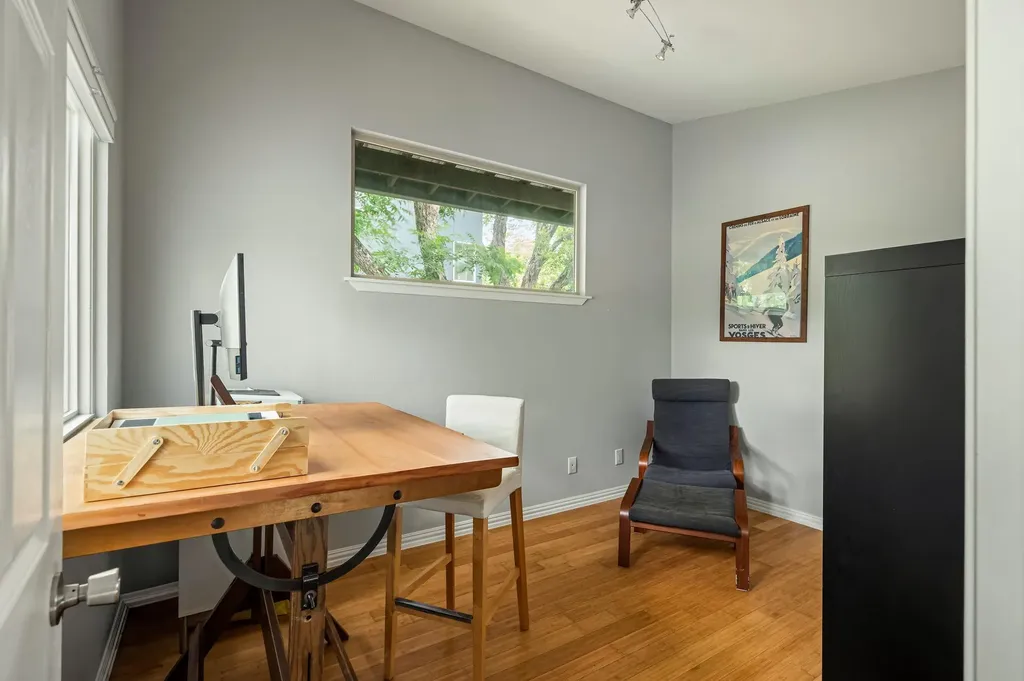 2202 Garden Street Austin TX 78702