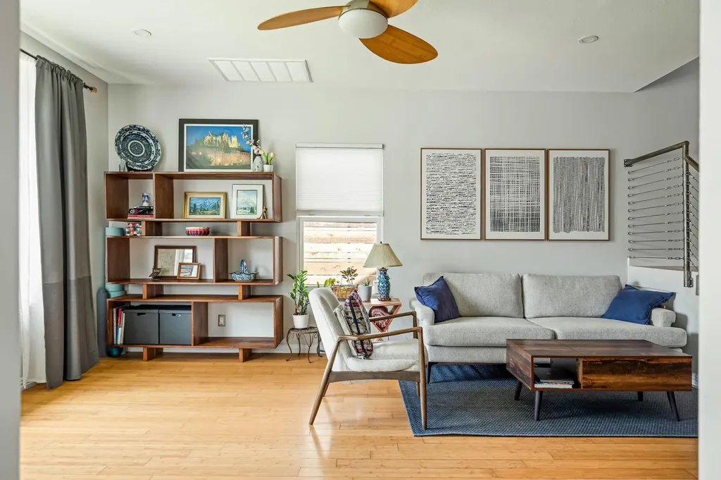 2202 Garden Street Austin TX 78702