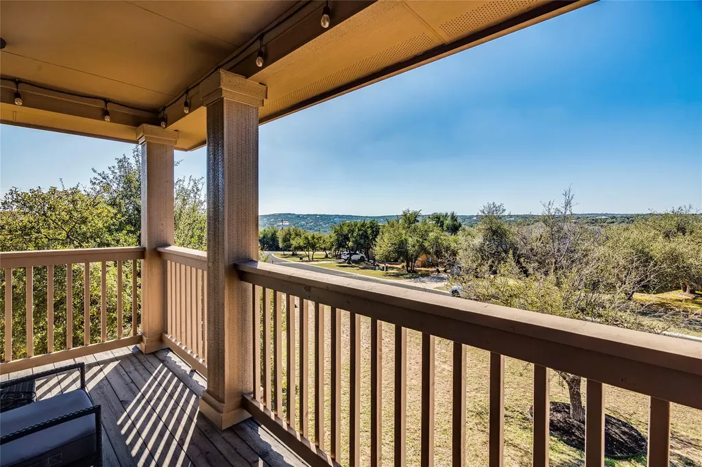 17708 Linkhill Drive Dripping Springs TX 78620