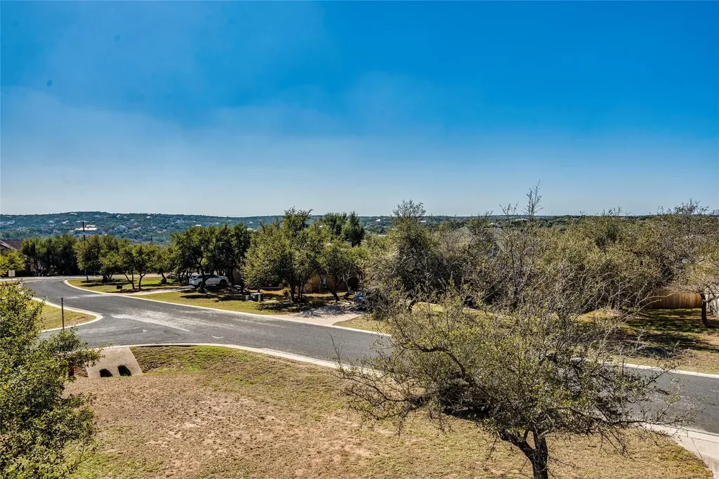 17708 Linkhill Drive Dripping Springs TX 78620