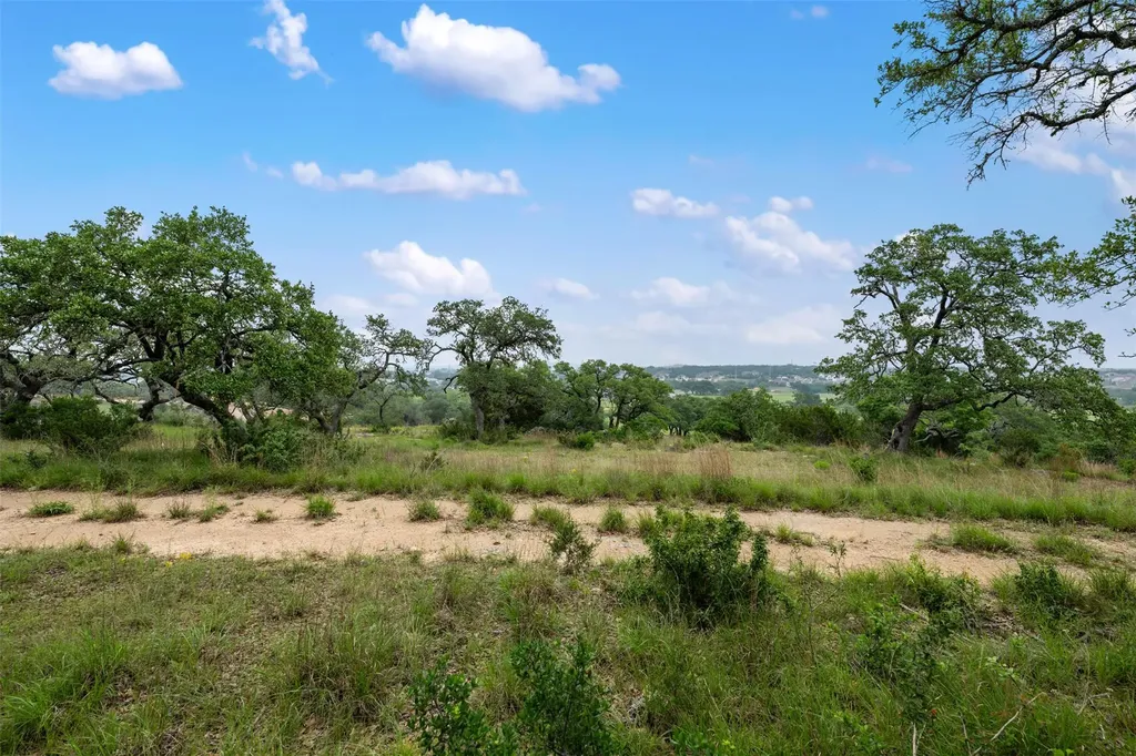 155 Crosswater Lane Dripping Springs TX 78620