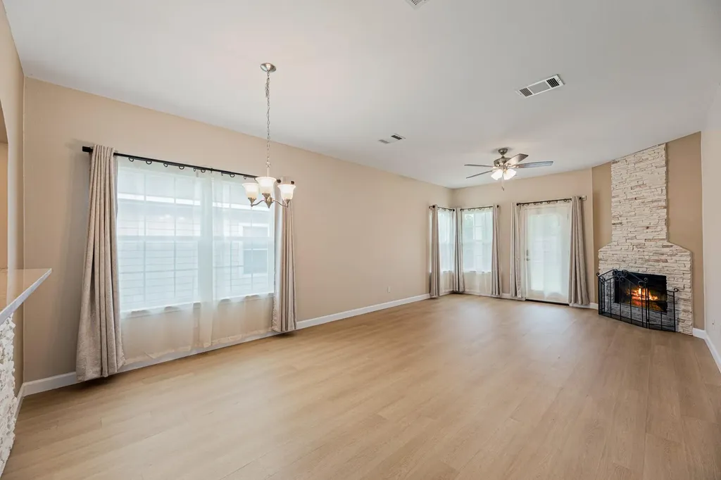 11404 Murchison Street Manor TX 78653
