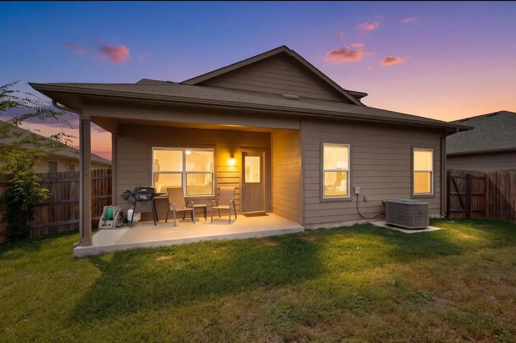 14513 Esker Road Manor TX 78653