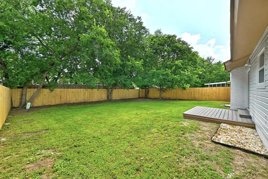 4605 Cedargrove Drive Austin TX 78744