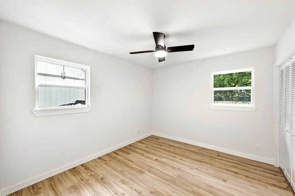 4605 Cedargrove Drive Austin TX 78744