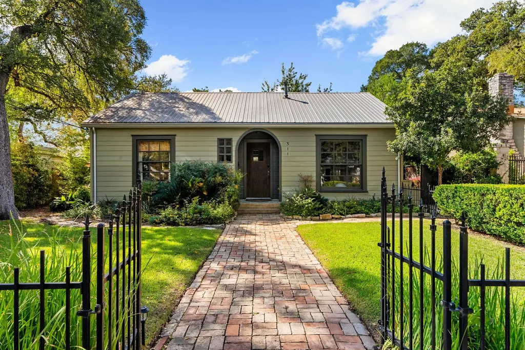 311 E 35th Street Austin TX 78705