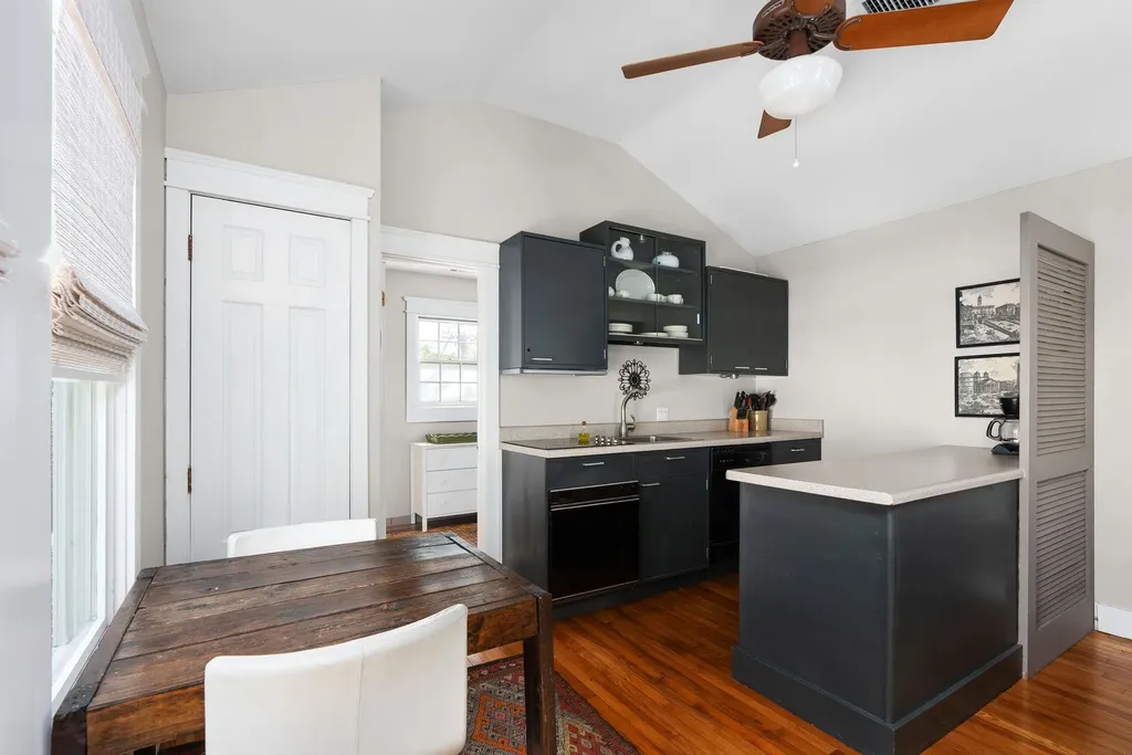 311 E 35th Street Austin TX 78705