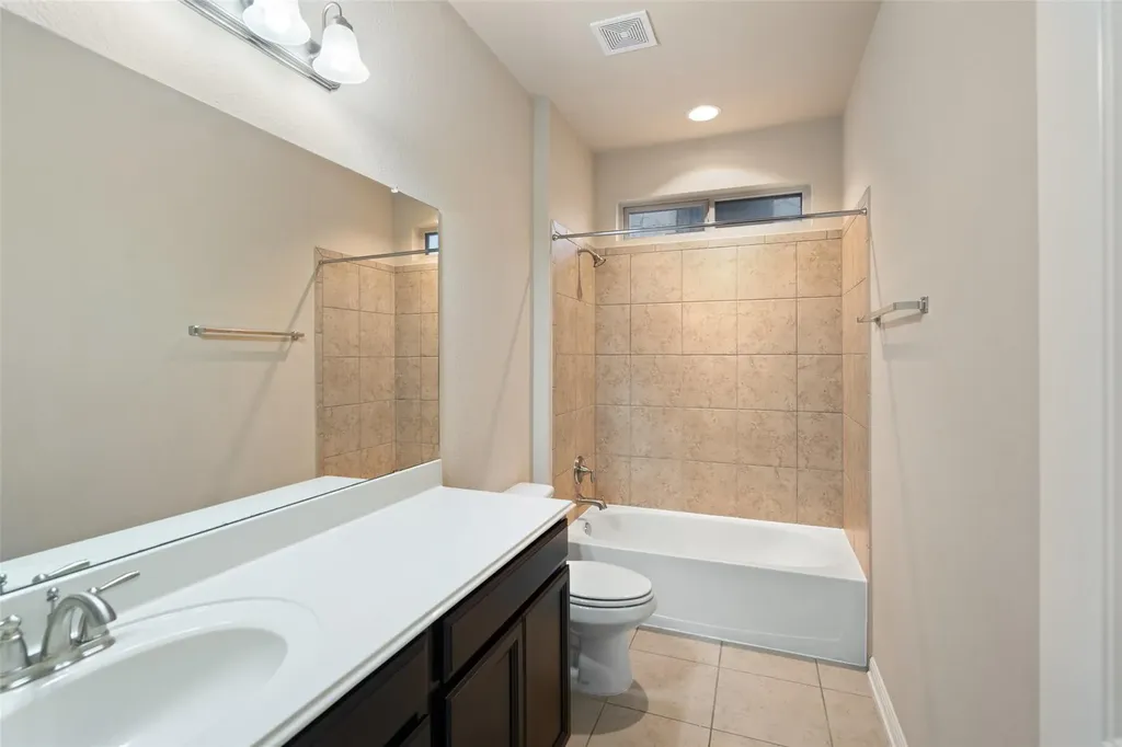 18504 Tanner Bayou Loop Austin TX 78738
