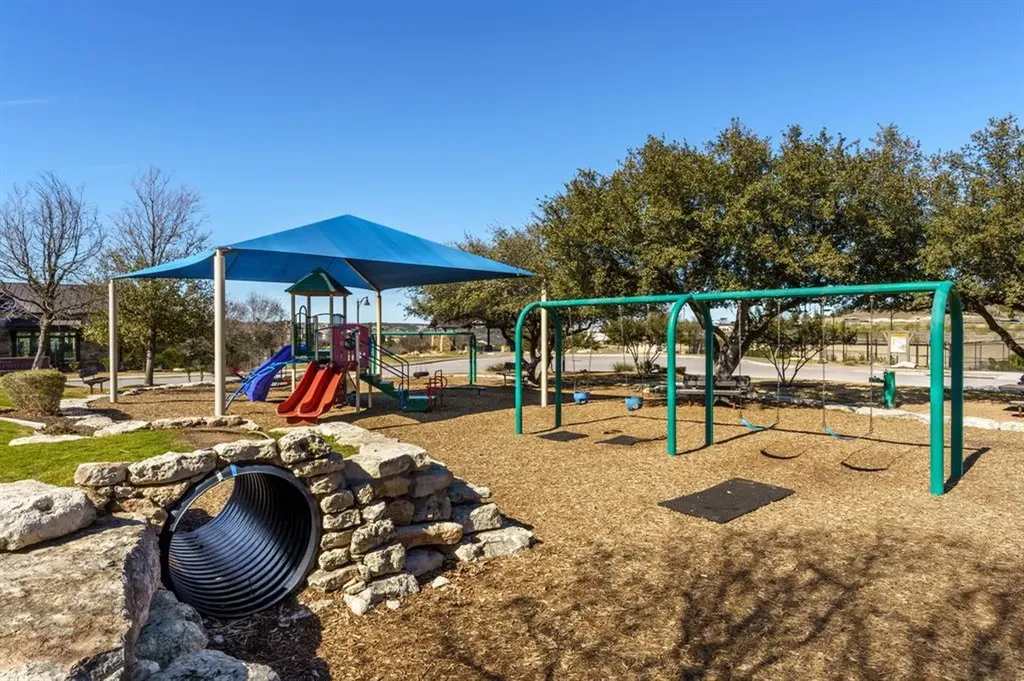 18504 Tanner Bayou Loop Austin TX 78738