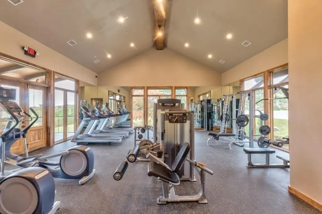 18504 Tanner Bayou Loop Austin TX 78738