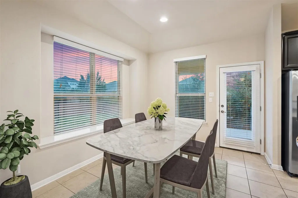 18504 Tanner Bayou Loop Austin TX 78738