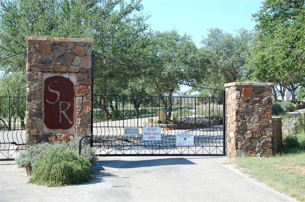 130 Primera Court Kingsland TX 78609