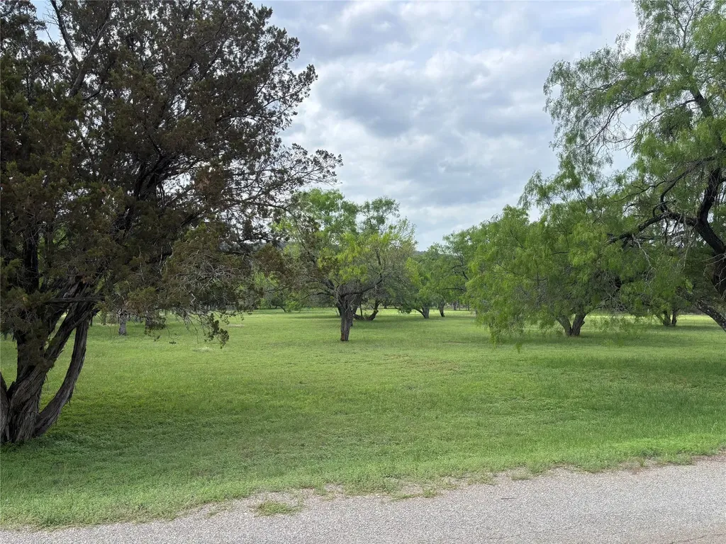 130 Primera Court Kingsland TX 78609