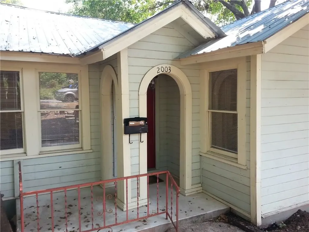 2003 Poquito Street Austin TX 78722