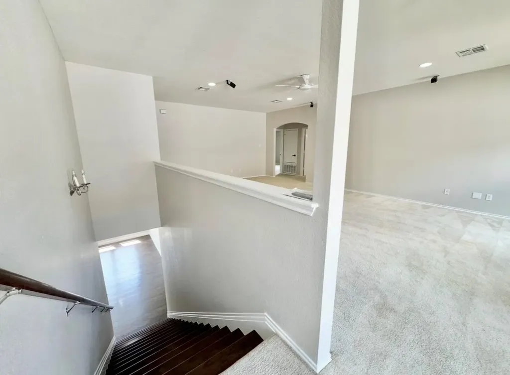 17821 Floribundas Elgin TX 78621
