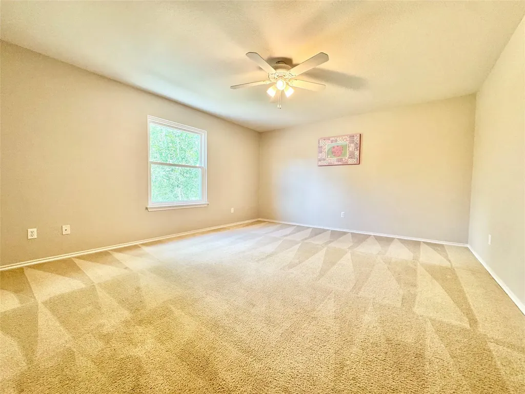 17821 Floribundas Elgin TX 78621