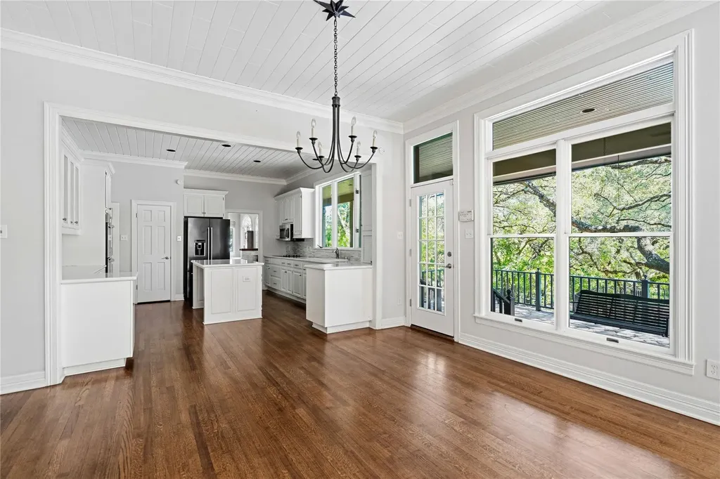 4209 Dunning Lane Austin TX 78746
