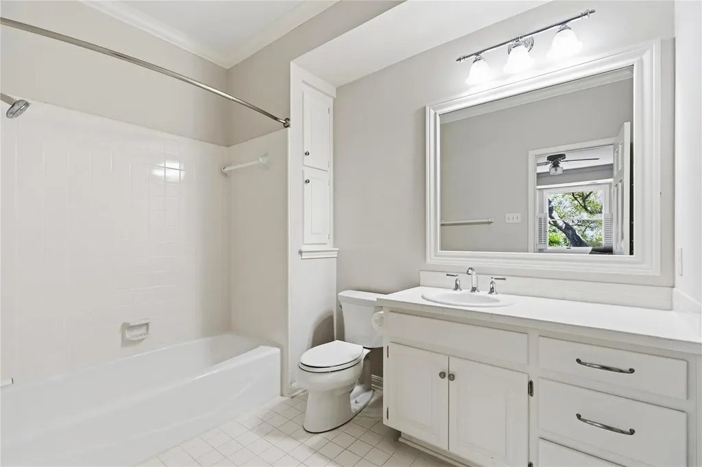 4209 Dunning Lane Austin TX 78746