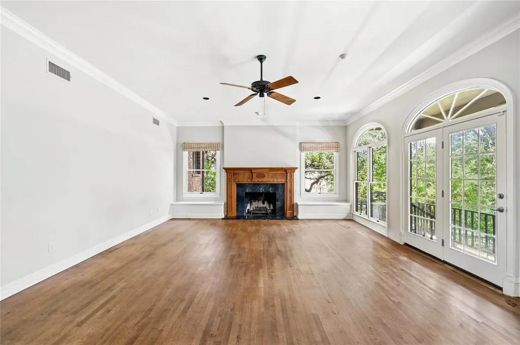 4209 Dunning Lane Austin TX 78746