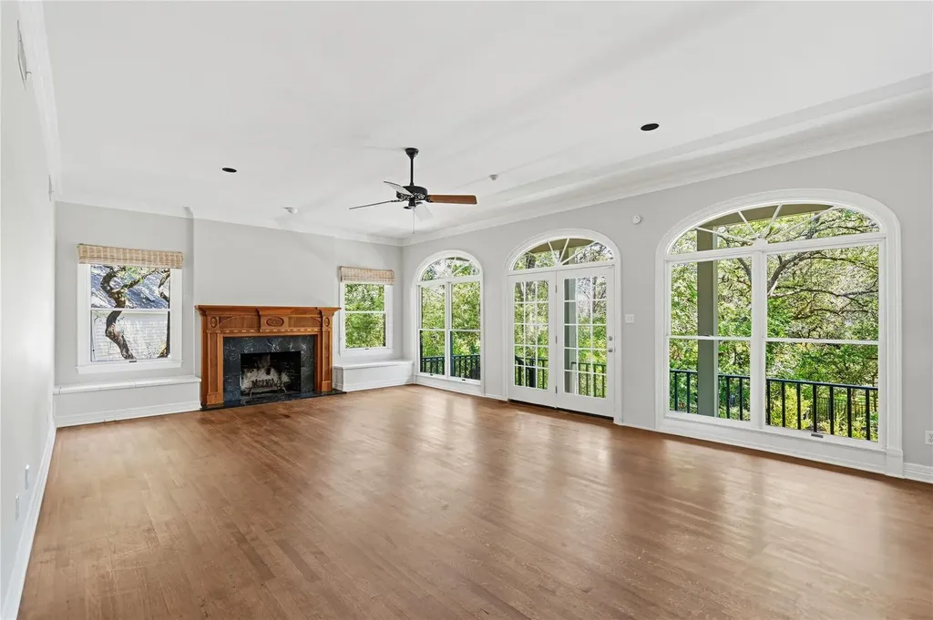4209 Dunning Lane Austin TX 78746