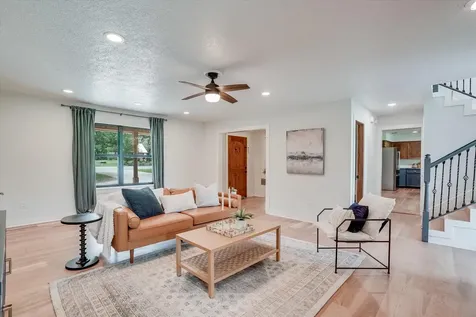 56 Woodcreek Drive Wimberley TX 78676