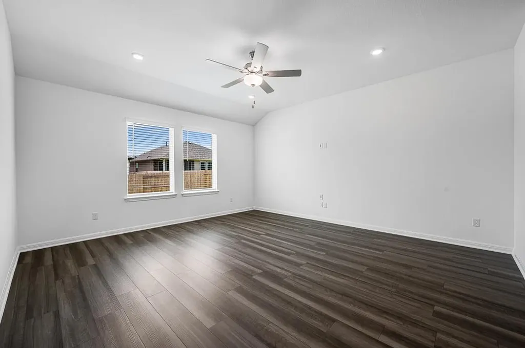 13805 Heishbrook Way Del Valle TX 78617