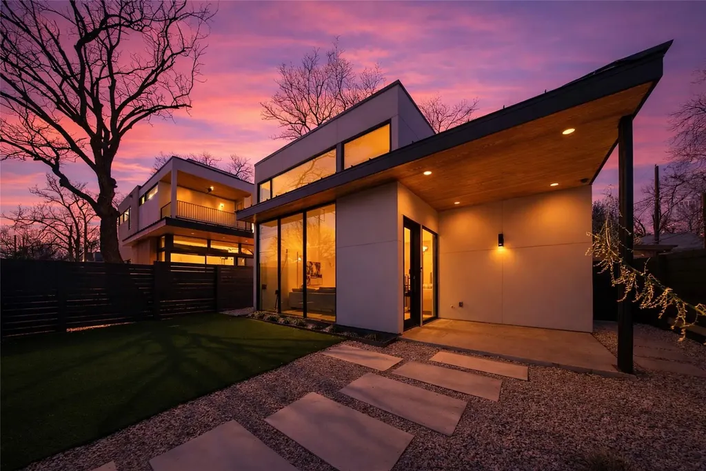 44 Chicon Street Austin TX 78702